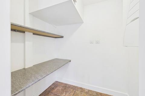 3 bedroom terraced house to rent, Wharfside Close, Gloucester GL2