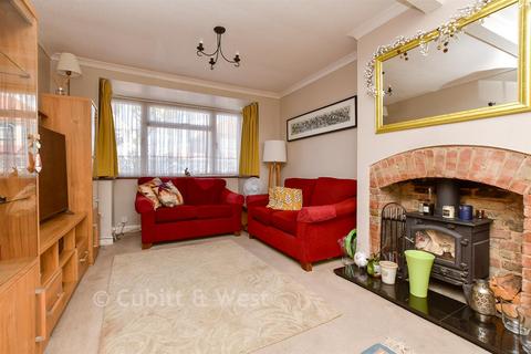 Poulton Avenue, Sutton SM1