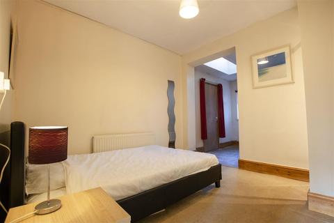 House to rent, Holywell Lane, Birmingham B45
