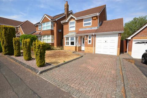 3 bedroom detached house to rent, Gatehill Gardens, Luton, Bedfordshire, LU3