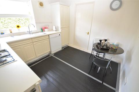 3 bedroom detached house to rent, Gatehill Gardens, Luton, Bedfordshire, LU3
