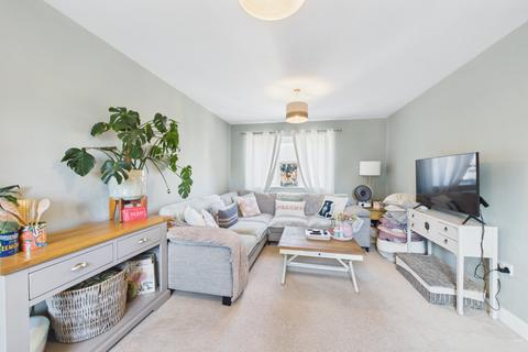 undefined, Woodvale Road, Farnborough, Hampshire, GU14