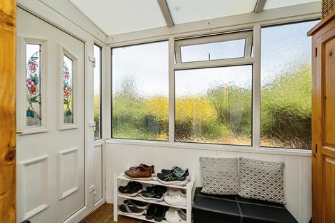 3 bedroom semi-detached house for sale, Thieves Lane, Attleborough