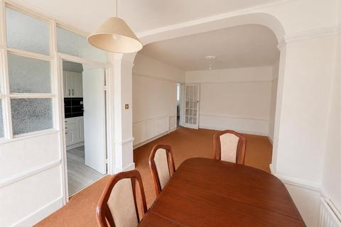 3 bedroom house for sale, Hulse Avenue, Barking IG11