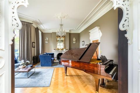 8 bedroom equestrian property for sale, Seal Chart, Sevenoaks, Kent