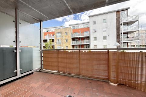 2 bedroom apartment to rent, Kingfisher Meadow, MAIDSTONE, ME16