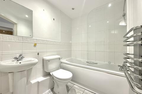 2 bedroom apartment to rent, Kingfisher Meadow, MAIDSTONE, ME16