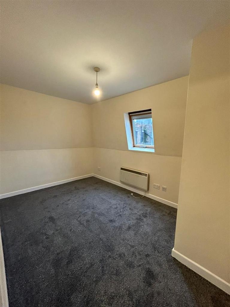 Apartment in Bournemouth, Lansdowne - View 5