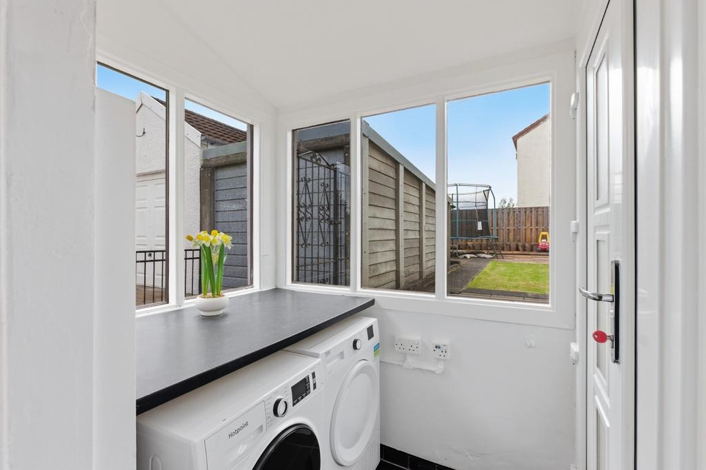 House in Paisley, Renfrewshire - More