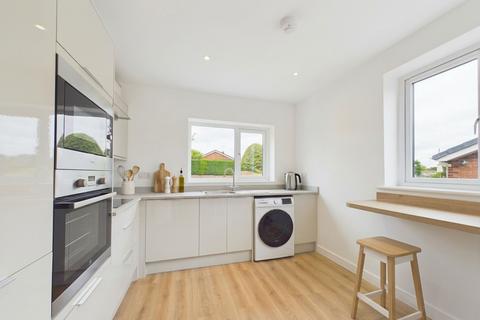 3 bedroom semi-detached bungalow to rent, Moorcroft, Mold CH7