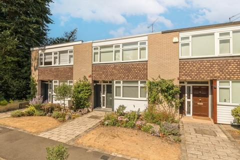 Astor Close, Kingston Upon Thames KT2