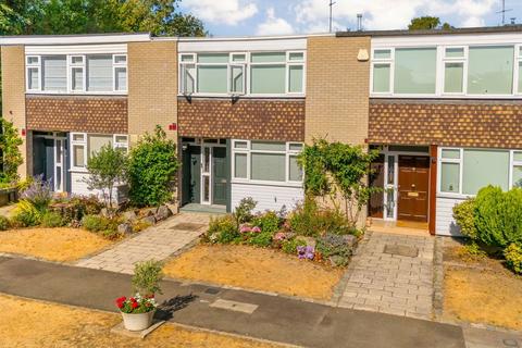 Astor Close, Kingston Upon Thames KT2