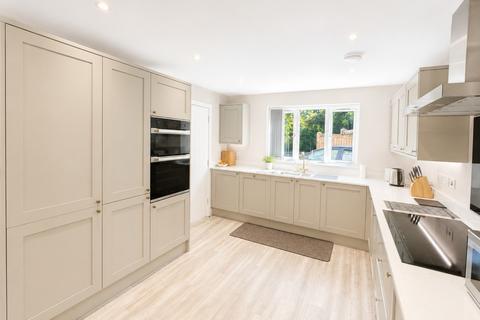 3 bedroom detached house for sale, Swaythling Road, West End, Southampton