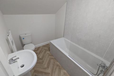 3 bedroom terraced house to rent, Castlereagh Street, Sunderland, SR3