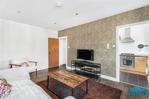 2 bedroom apartment for sale, Spencer Avenue, London, N13