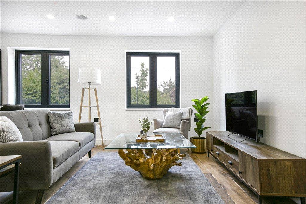 Apartment in Purley - More