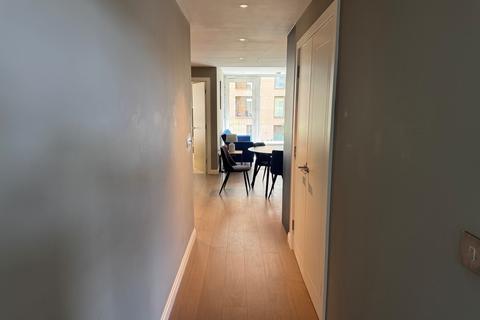 2 bedroom apartment to rent, Kennington Lane London SE11