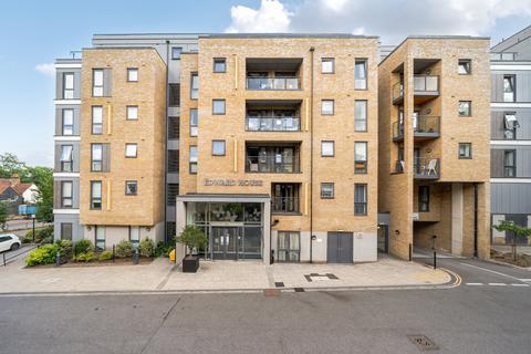 1 bedroom flat for sale, Pegs Lane, Hertford, SG13