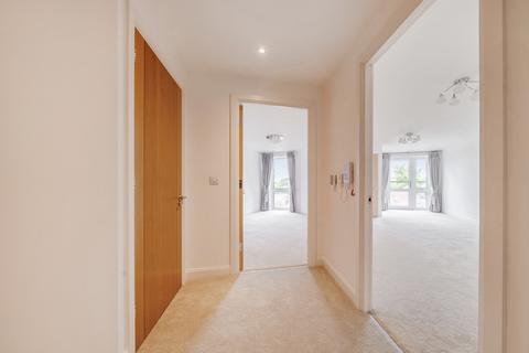 1 bedroom flat for sale, Pegs Lane, Hertford, SG13