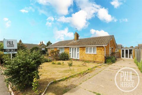 2 bedroom semi-detached bungalow for sale, Cunningham Way, Pakefield, NR33
