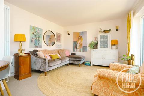 2 bedroom semi-detached bungalow for sale, Cunningham Way, Pakefield, NR33