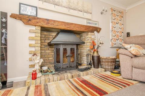 5 bedroom detached house for sale, Thorpe Road, Kirby Cross, Frinton-On-Sea