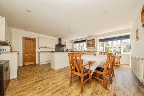 5 bedroom detached house for sale, Thorpe Road, Kirby Cross, Frinton-On-Sea