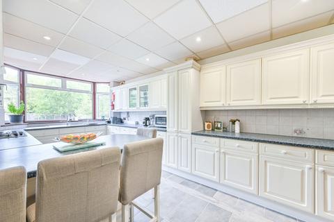 4 bedroom semi-detached house for sale, Crawford Avenue, Wembley, HA0