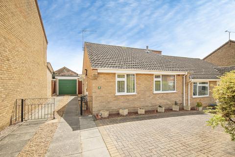 2 bedroom bungalow for sale, Egglestone Close, Ipswich, Suffolk, IP2