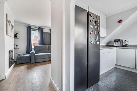 2 bedroom semi-detached house for sale, Newbury Close, Plymouth