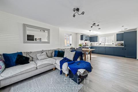 2 bedroom apartment for sale, Foxburrow Road, Sproughton, IP8