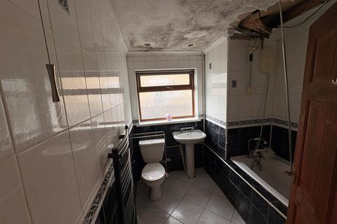 3 bedroom detached bungalow for sale, Telyn Aur, Morriston, Swansea
