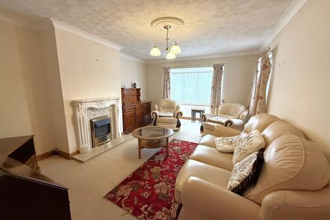 3 bedroom bungalow for sale, Bro Ednyfed, Llangefni, Anglesey, LL77