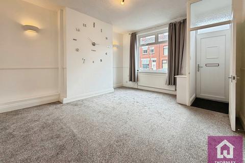 3 bedroom terraced house to rent, Uganda Street, Bolton BL3