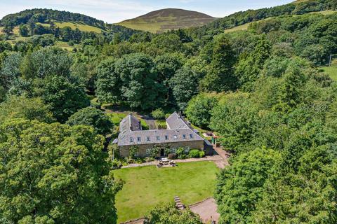 7 bedroom house for sale, Woodhouselee Stables, Penicuik, Midlothian