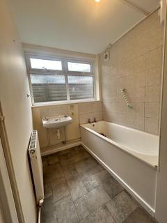 2 bedroom terraced house to rent, Old High Street, Brierley Hill DY5