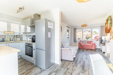 3 bedroom semi-detached house for sale, Stanway Road, Cheltenham GL51