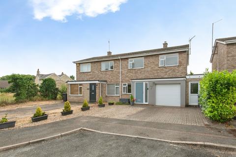 3 bedroom semi-detached house for sale, Chapmans Close, Melbourn, Royston