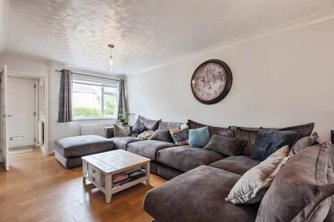 3 bedroom semi-detached house for sale, Chapmans Close, Melbourn, Royston