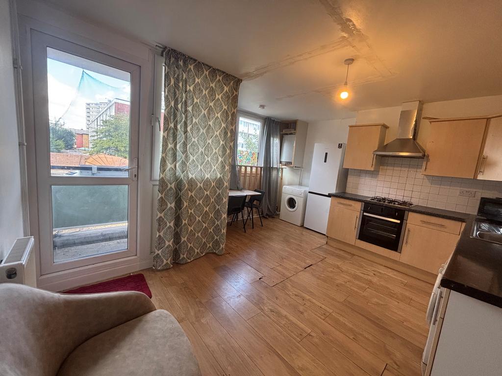 Apartment in Wandsworth - View 2