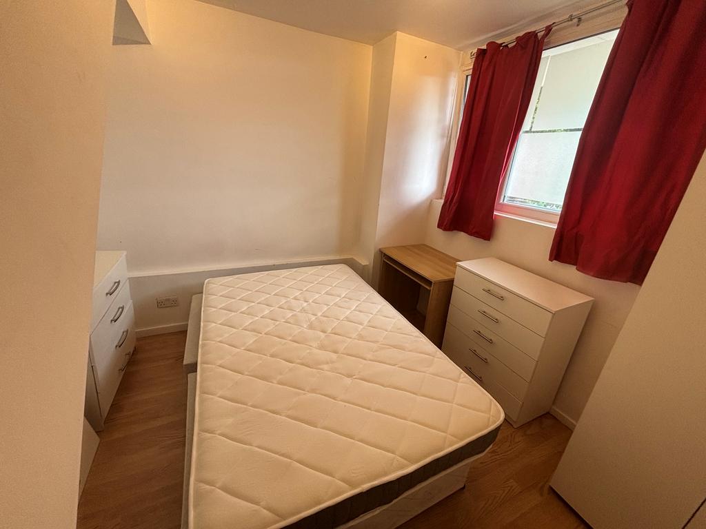 Apartment in Wandsworth - More
