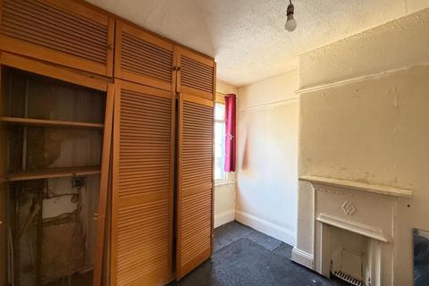 2 bedroom terraced house for sale, Victoria Road, Barking