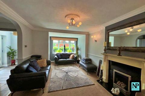 4 bedroom semi-detached house to rent, Napier, Tamworth, B77