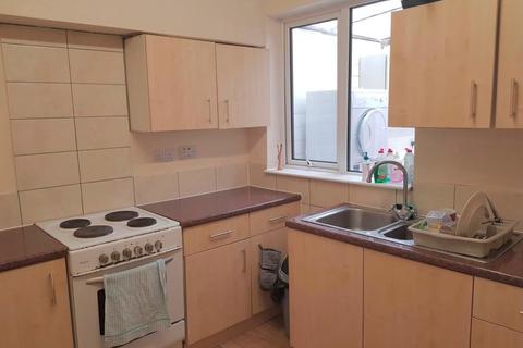 1 bedroom in a house share to rent, Lodge Road, Redditch, B98