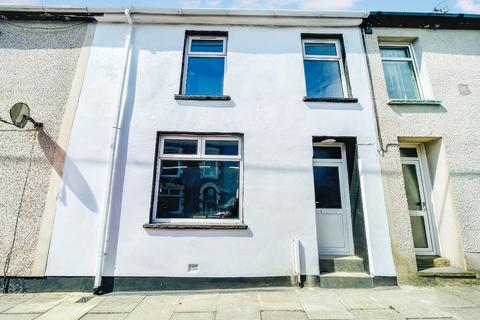 3 bedroom terraced house to rent, Alexandra Street, Ebbw Vale, NP23