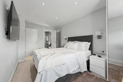 2 bedroom flat for sale, 53 LONG DRIVE, RUISLIP HA4