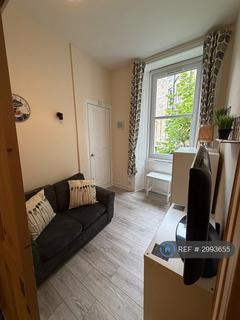 1 bedroom flat to rent, Meadowbank Terrace, Edinburgh, EH8