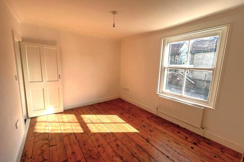 2 bedroom house to rent, Eastgate Street, BURY ST. EDMUNDS