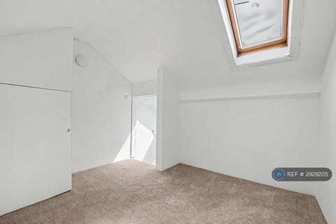 2 bedroom terraced house to rent, The Old Bakery, Sheerness, ME12