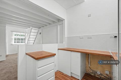 2 bedroom terraced house to rent, The Old Bakery, Sheerness, ME12